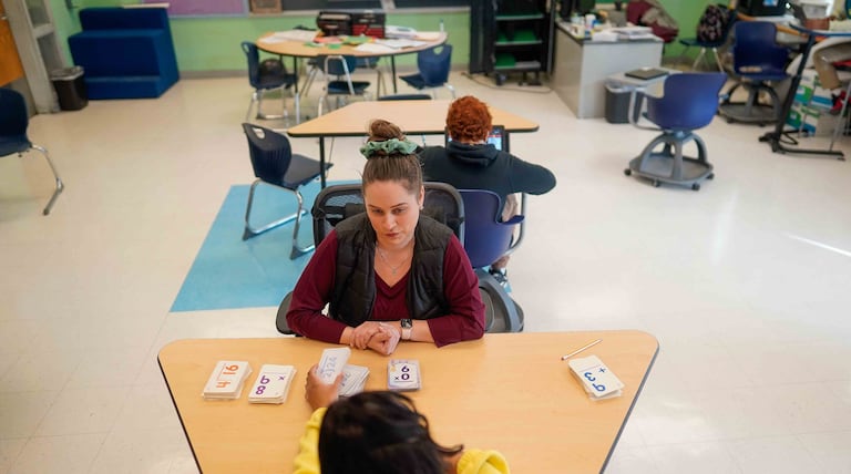 Can Chicago’s interventionists speed up the district’s COVID academic recovery?