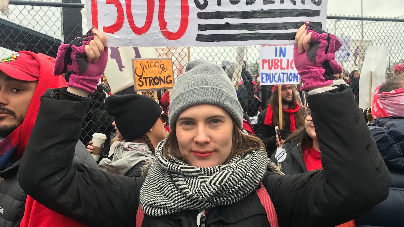 Elizabeth Weiss joined picket lines during the Chicago teachers strike to advocate for school social workers like herself.