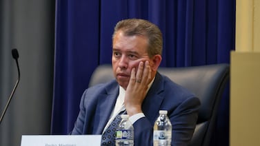 Ahead of high-stakes board meeting, Chicago schools CEO Pedro Martinez seeks court order to block potential firing