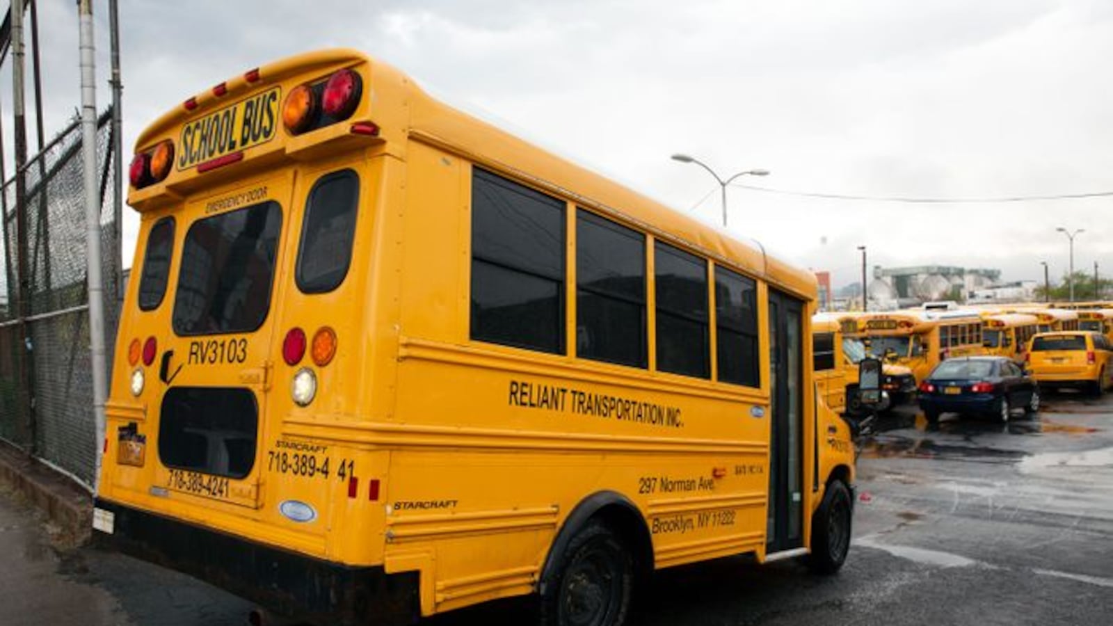 A Reliant bus backs out of a Greenpoint, Brooklyn, lot on April 26, 2019.