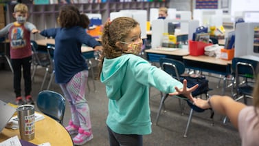 Mask mandates remain at most Tennessee schools, poll shows