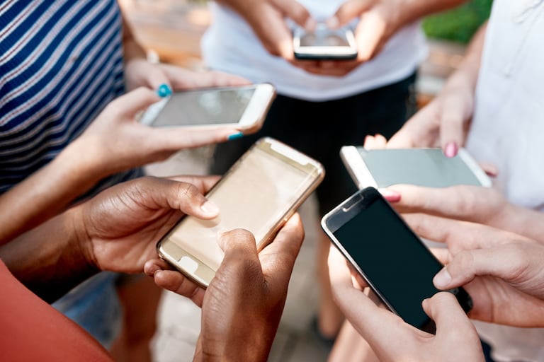 Pennsylvania is getting closer to passing a bell-to-bell cellphone ban