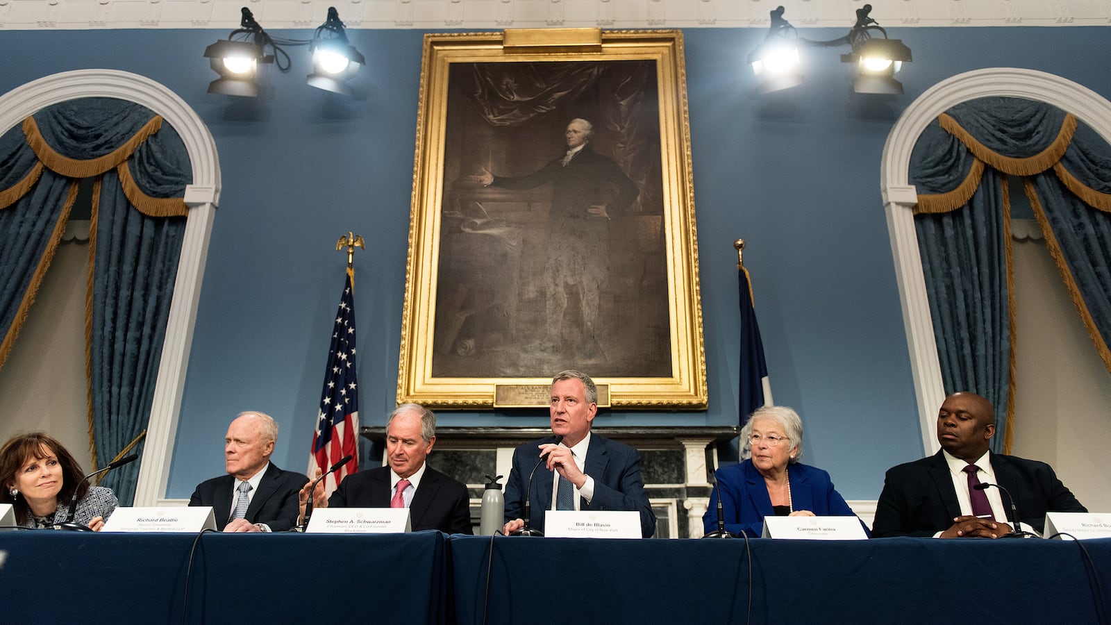 New York City Mayor Bill de Blasio held a press conference to demonstrate business leaders' support for mayoral control in May 2016.