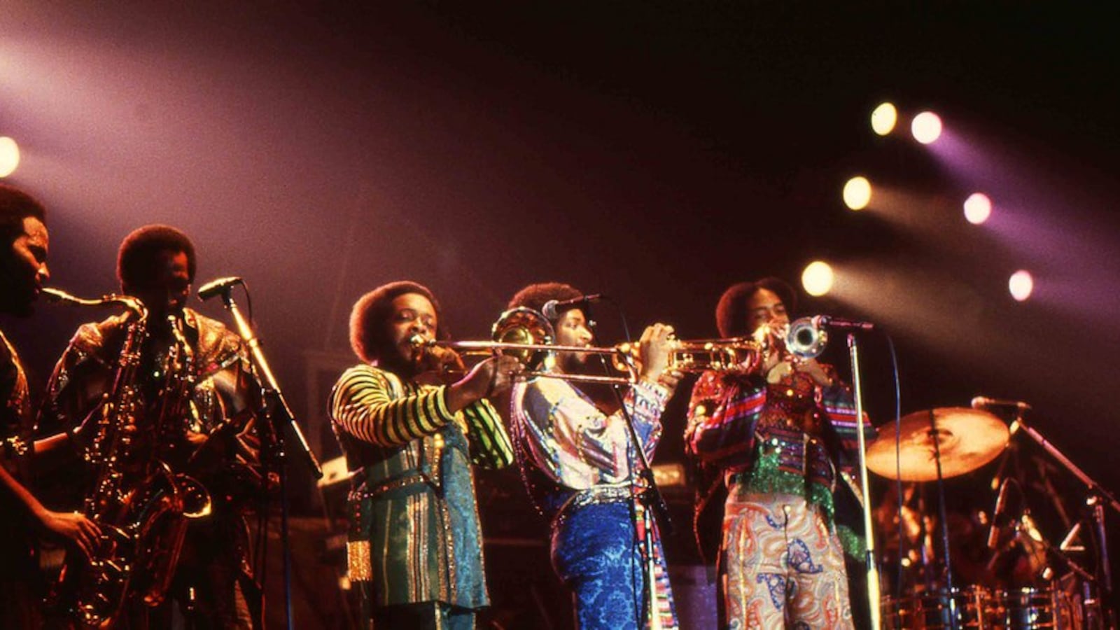 Earth, Wind and Fire in 1982