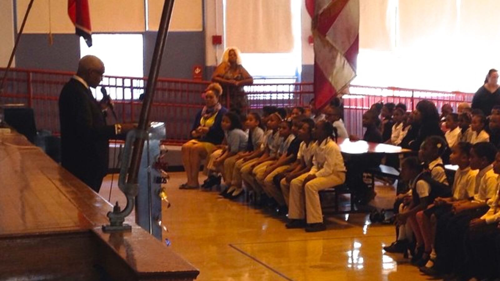 Memphis Mayor A C Wharton speaks with students during a recent visit to Westwood Elementary School. Wharton is pressing for a compromise in a protracted dispute over school funding in Shelby County.