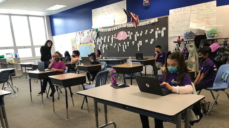 ‘I never ever imagined this’: How the pandemic tightened bonds between parents and teachers at one southwest Denver school