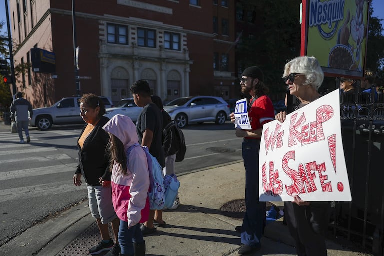 Chicago schools in Latino and immigrant communities see attendance drop amid increased ICE enforcement