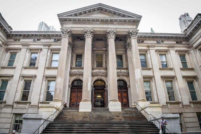 NY lawmakers push for more transparency on lengthy suspensions for students with disabilities