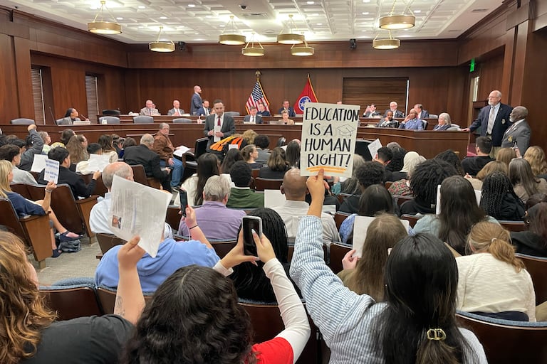 Tennessee legislation requiring schools to track student immigration status takes key step forward