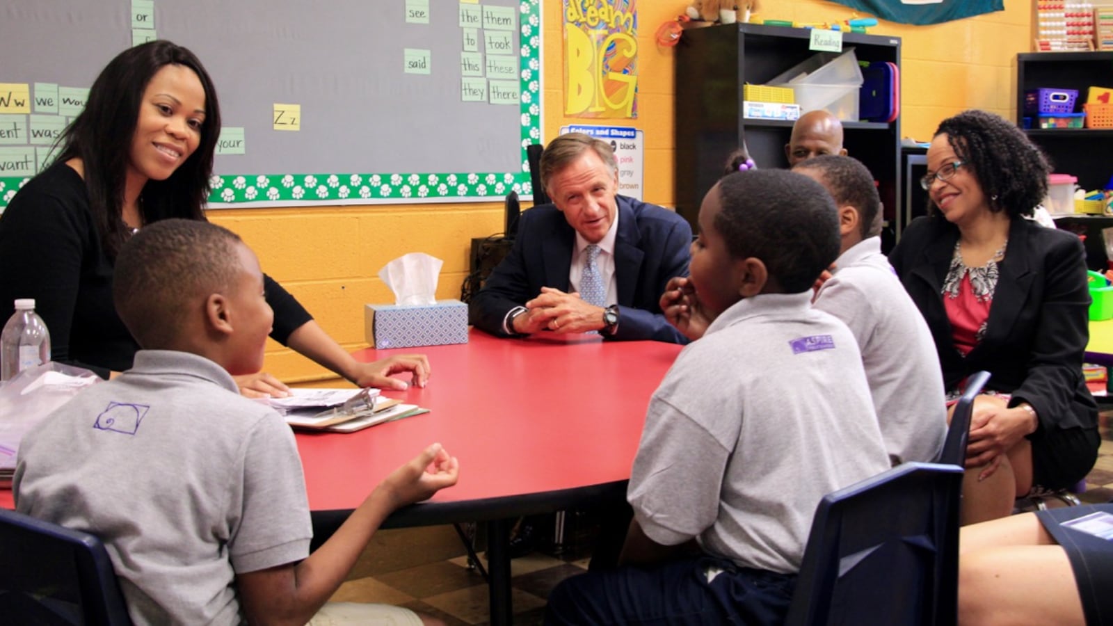 Gov. Bill Haslam visits the Memphis classroom of teacher Jessica Lindsay (left) at Aspire Coleman Elementary School. He was accompanied by Superintendent Malika Anderson of the Achievement School District, which oversees the charter school.