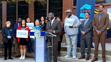 Amid ICE enforcement, Chicago school advocates push for state-mandated noncitizen advisory board