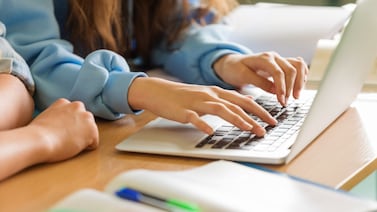 With many states silent on AI-fueled cheating, teachers are left to catch misconduct alone