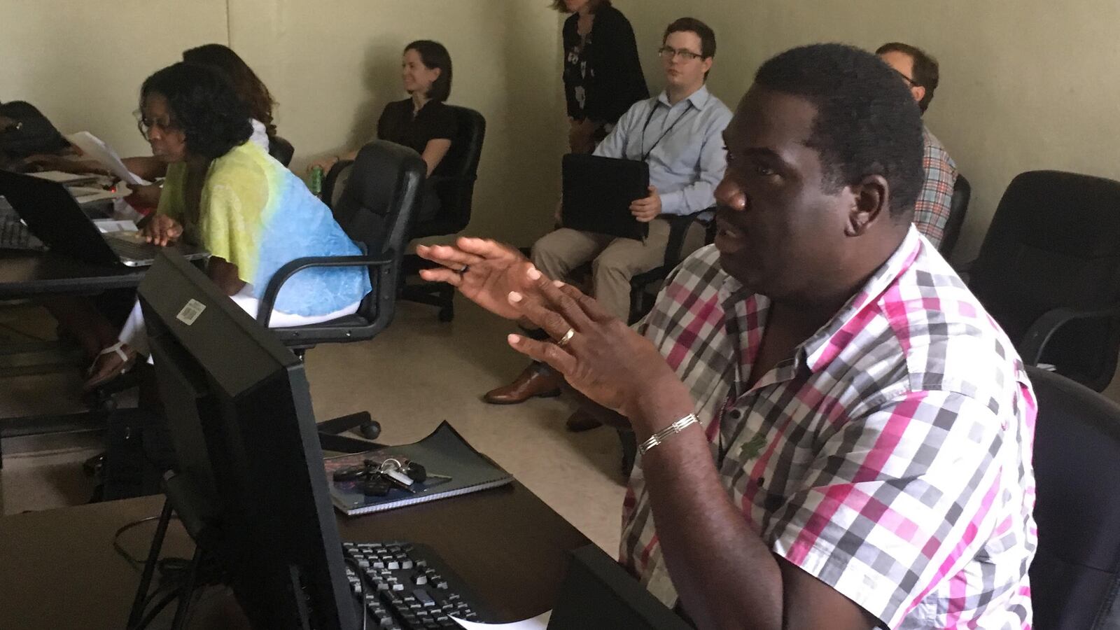 Hamilton High School librarian Myron Hewitt trains to use Shelby County Schools' new time-saving student data tracking system called Ed-Fi.