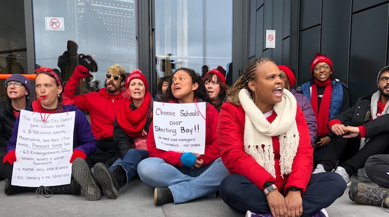 Live updates from Day 9 of the Chicago teachers strike: After a tense day, a House of Delegates meeting but no deal (or school)