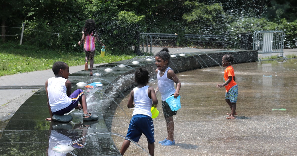 Heat wave prompts NYC schools to shift end-of-year events from outdoors to inside