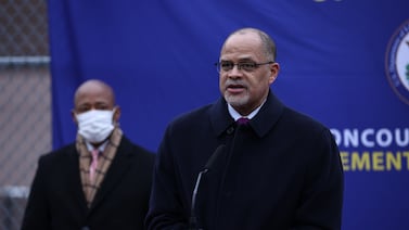 NYC to open new school for students with dyslexia, Banks says