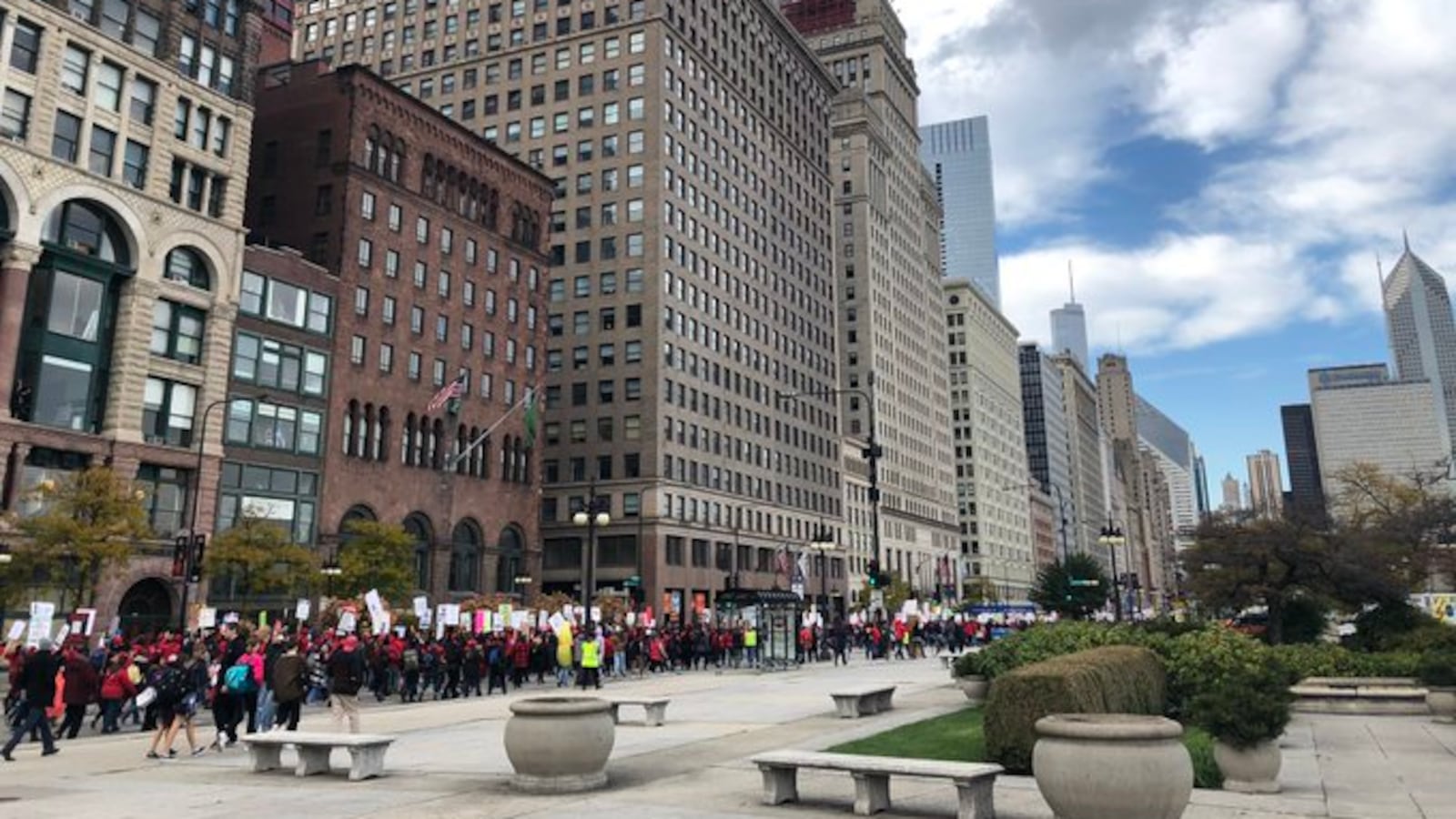 A Chicago Teachers Union rally shut down the northbound lanes of Michigan Avenue on the seventh day of the union’s strike.