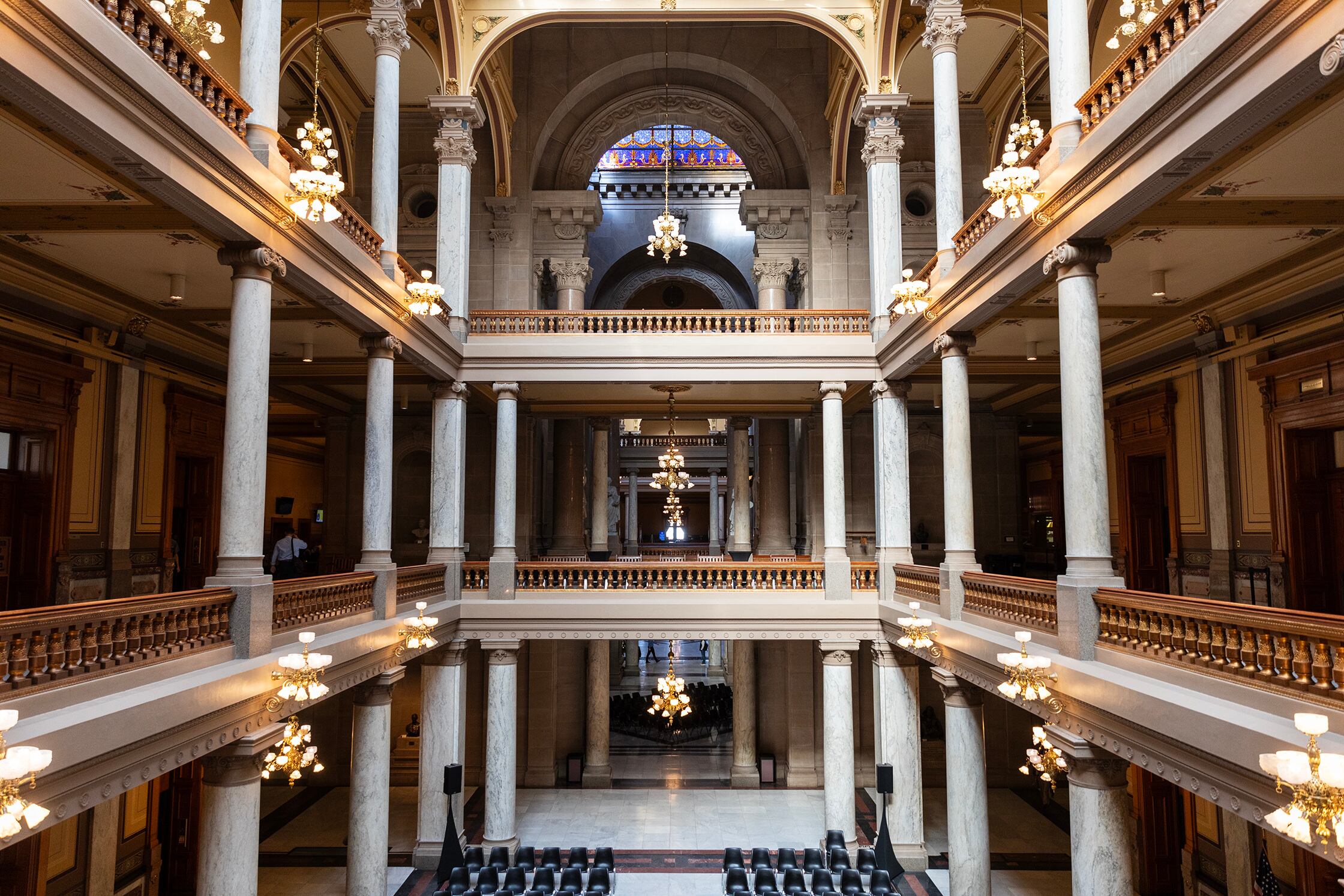 The inside of the Indiana State Capitol building.
