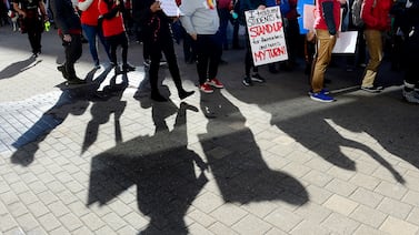 Denver teachers union in pay raise dispute with Denver Public Schools
