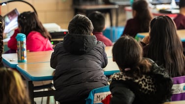 ‘We stand very steadfast’: Chicago school board passes resolution to protect immigrant families