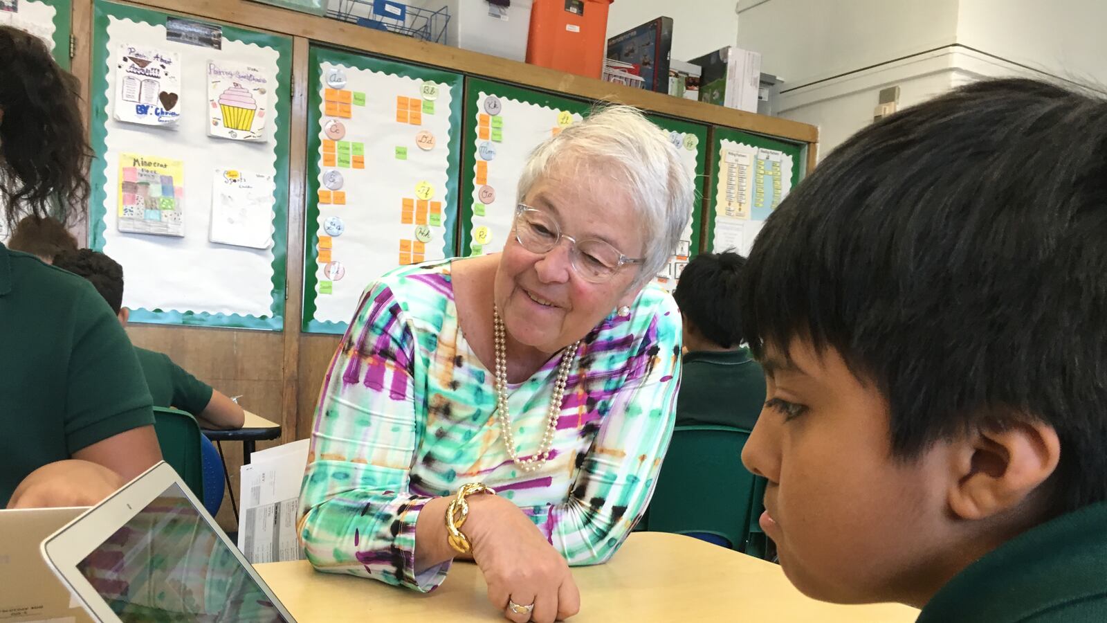 Schools Chancellor Carmen Fariña observes a fourth-grade class at the Brooklyn Arbor Elementary School.