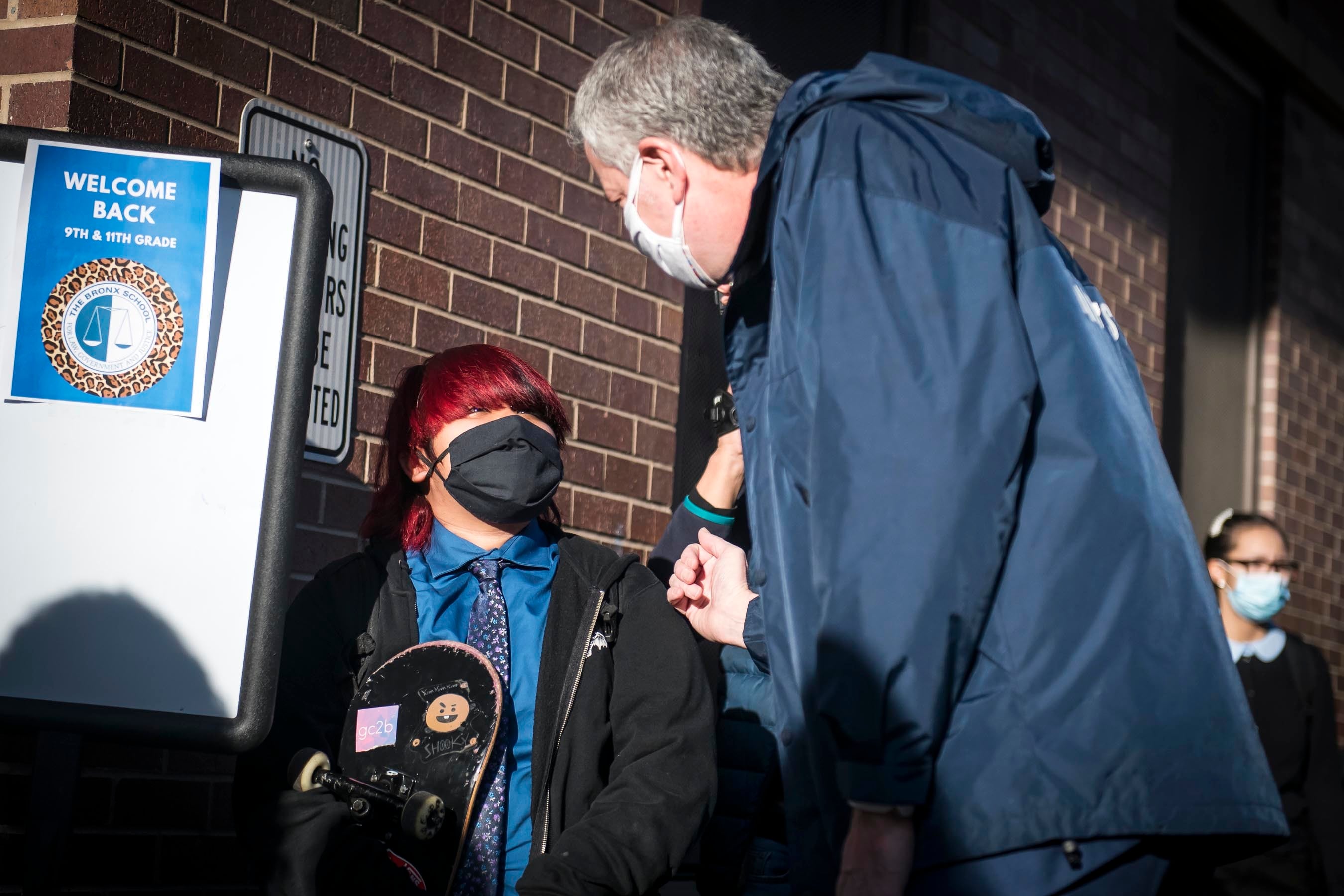 Mayor Bill de Blasio and Chancellor Meisha Porter join school leadership at the Bronx School for Law, Government and Justice in the Bronx, to greet high school students and celebrate reopening. Monday, March 22, 2021. Credit: Ed Reed/Mayoral Photography Office.