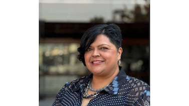 Olga Bautista, the Chicago school board vice president, to leave the board