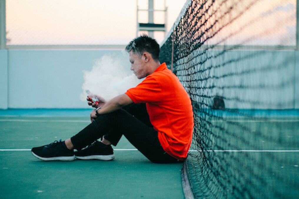 Vaping/smoking