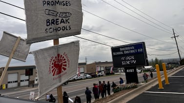 Sheridan teachers union reaches tentative agreement with district after more than 3 weeks on strike