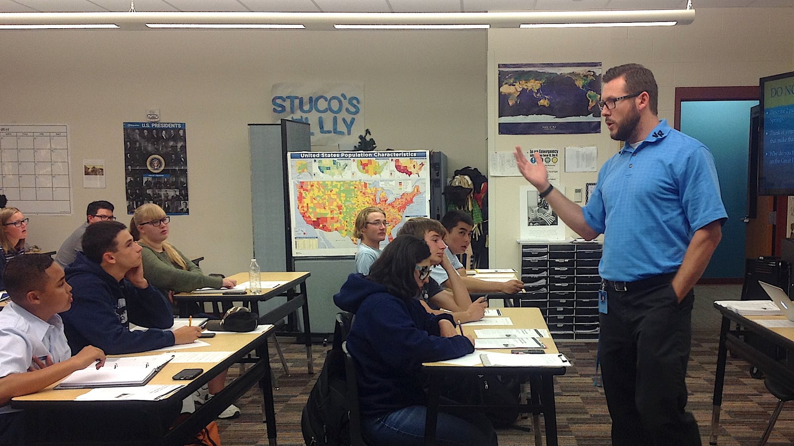 Nathan Pearsall, a history teacher at Vista Ridge High School, with his students.